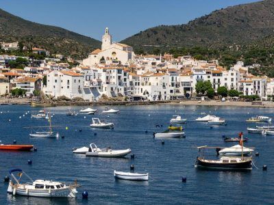 mejor zona para alojarse en cadaques